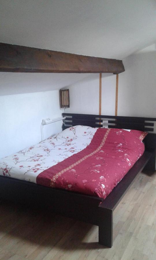 Ryokan Lankana Exideuil-sur-Vienne Екстер'єр фото
